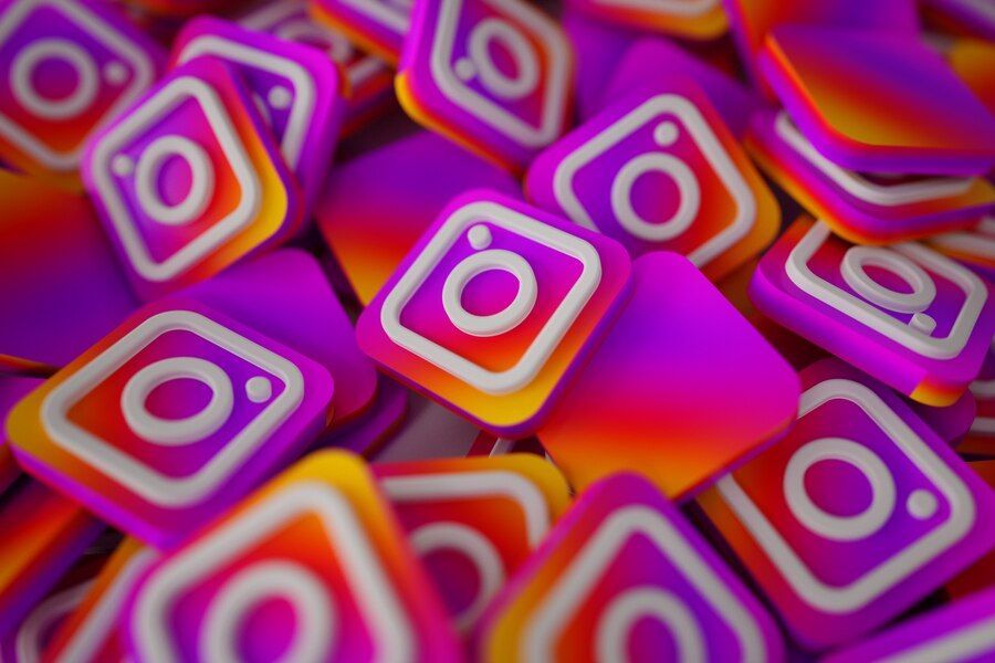 11 Instagram Giveaway Ideas to Boost Your Followers in 2024