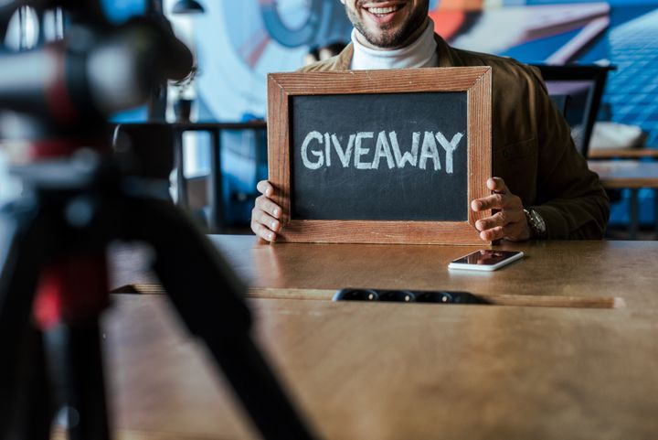 How To Grow Your Business with Online Giveaways? Best Tips for 2023